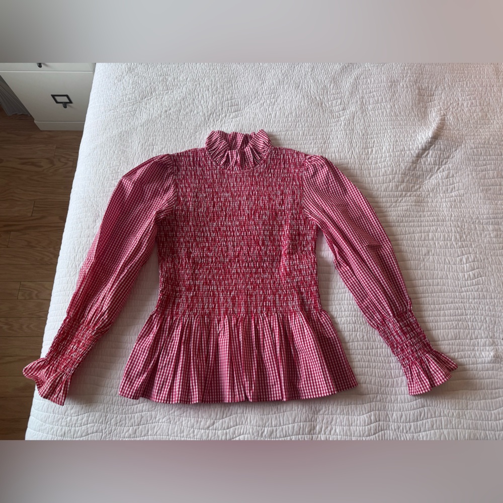 Women’s Top - Medium